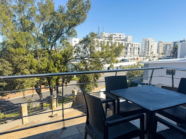 2 Bedroom Property for Sale in Beachfront Western Cape